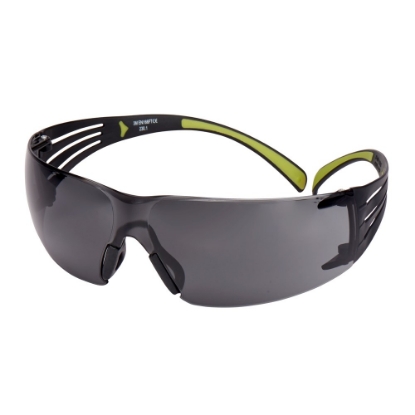 Afbeelding - https-www-ez-catalog-nl-Asset-93e18abde13b4eec9f640a123b4e7b8a-ImageFullSize-1287798-3m-securefit-400-safety-glasses-jpg